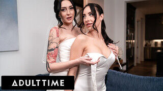 ADULT TIME - Érzéki, romantikus legelső hancúr a friss lezbi feleségek, Charlotte Sins és Melissa Stratton között
