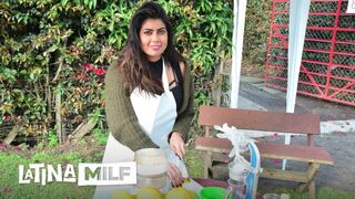 Carmen Lara éhes milf pinája kap mély baszást forró felvétel és pásztoróra közben
