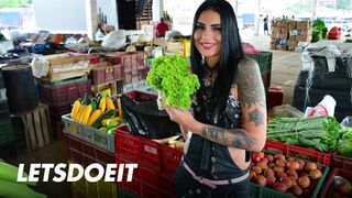 Csoki leányzó melina zapata felvett mély dugásra idősödő puncijába - latin milf