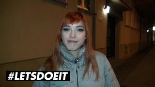 Lullu Gun és Anny Aurora megosztják a nagyméretű néger fazt kint a vadonban