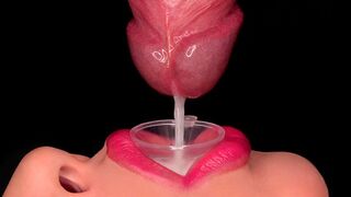 Közelről: a legjobb szopás, ami spriccelésre kényszerít a tölcséren keresztül! élvezés etetés! finom orál asmr 4k