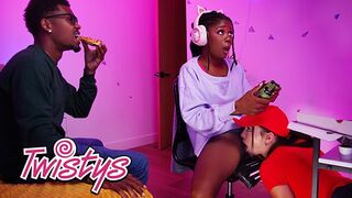 Twistys sztárjai, Hazel Grace és Rissa May forró leszbi kalandja nagyméretű mellekkel és lyuk nyalással